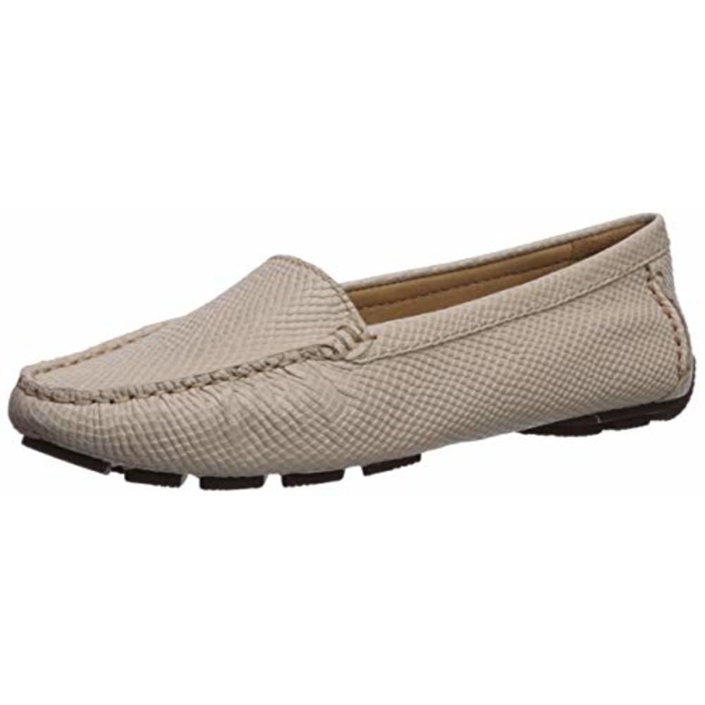 Driver Club USA Textured Cream Loafers